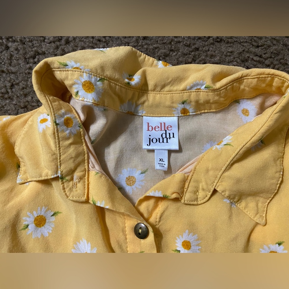 ☀️Belle Du Jour yellow floral shirt - Picture 3 of 5